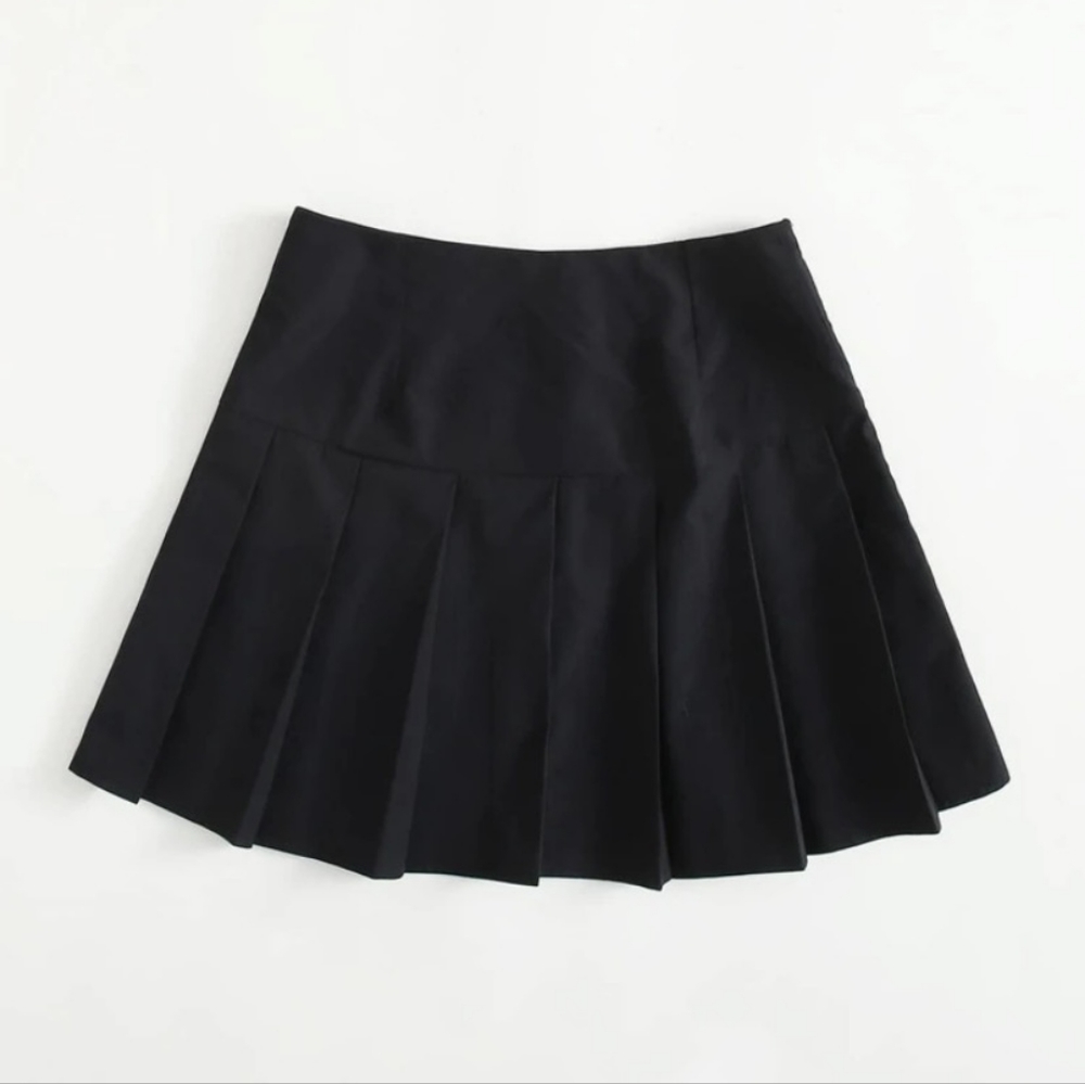 Shein black mini pleated skirt size small